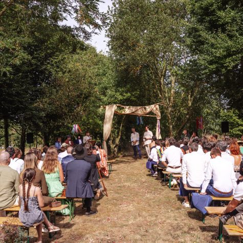 Manoir-du-Cosquer-La-Roche-Jaudy-assemblée-blur